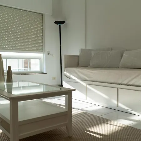 El Tesoro Apartment